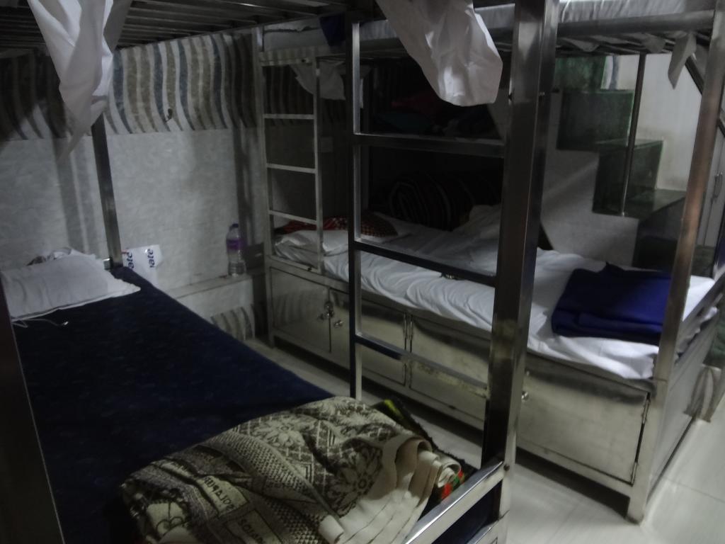 Aashiyana Dormitory Mumbai Exterior foto